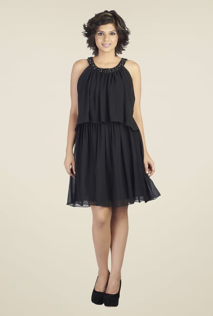 Soie Black Solid Round Neck Dress Soie Black Solid Round Neck Dress