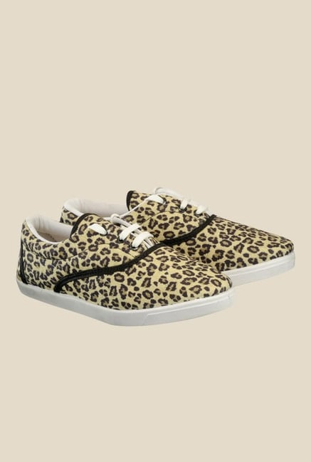 Nell Lime Green Plimsolls Nell Lime Green Plimsolls