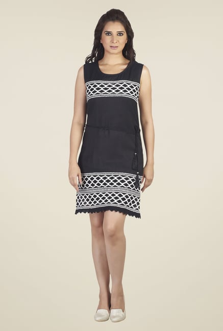 Soie Black Solid Dress Soie Black Solid Dress