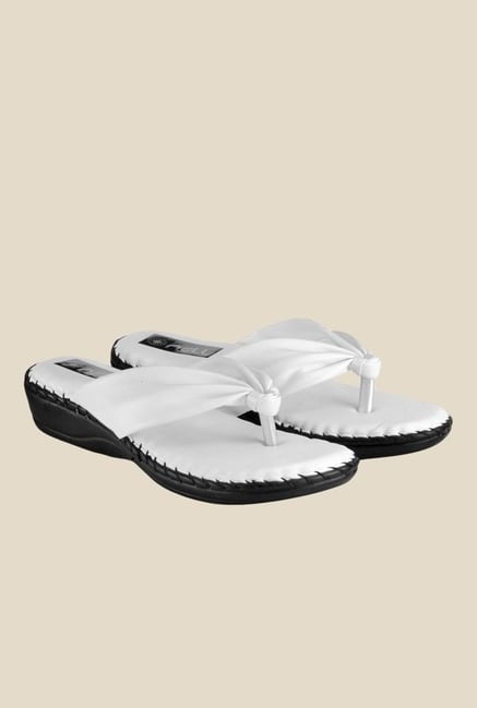 Nell White Thong Sandals Nell White Thong Sandals