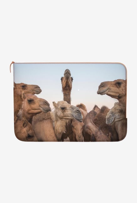 DailyObjects Meeting Moon MacBook Pro 15 Zippered Sleeve DailyObjects Meeting Moon MacBook Pro 15 Zippered Sleeve