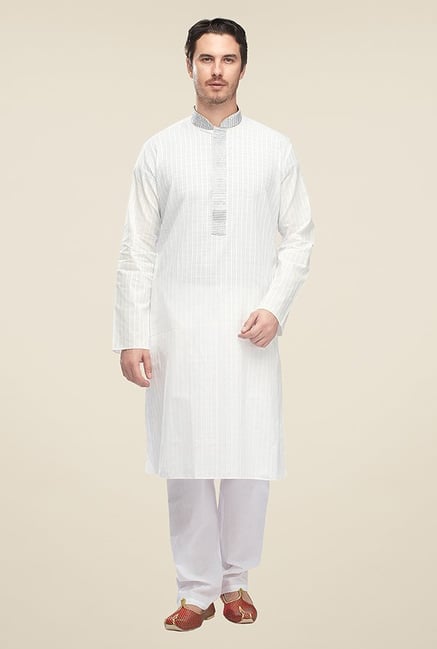 Manyavar White Checks Kurta & Pyjama Set Manyavar White Checks Kurta & Pyjama Set