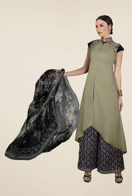 Triveni Green Embellished Dress Material Triveni Green Embellished Dress Material
