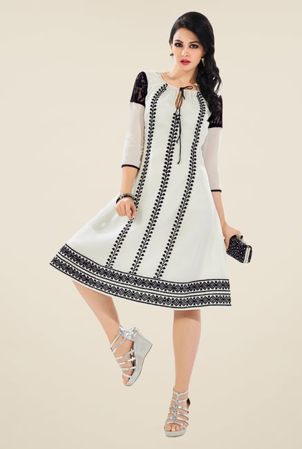 Triveni Off White Embroidered Kurti Triveni Off White Embroidered Kurti