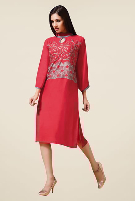 Triveni Red Embellished Kurta Triveni Red Embellished Kurta