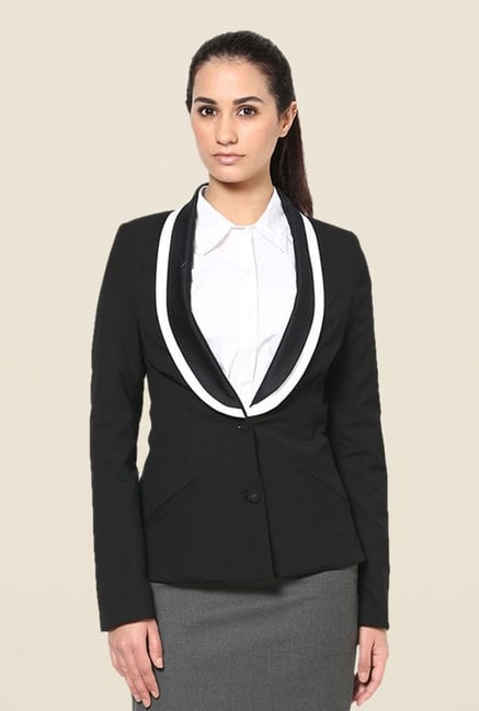 Kaaryah Black Solid Shawl Collar Blazer Kaaryah Black Solid Shawl Collar Blazer