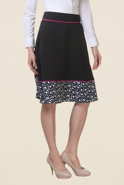 Kaaryah Black A-line Skirt Kaaryah Black A-line Skirt