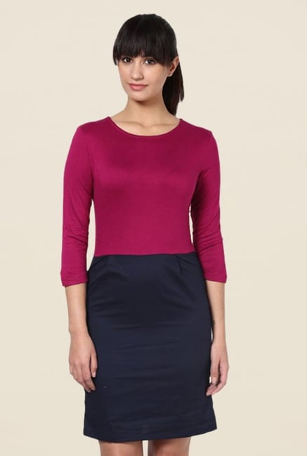 Kaaryah Magenta & Navy Solid Dress Kaaryah Magenta & Navy Solid Dress