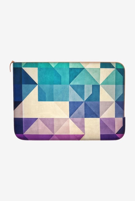 DailyObjects Pyrply Hrxtl Macbook Pro 15" Zippered Sleeve DailyObjects Pyrply Hrxtl Macbook Pro 15" Zippered Sleeve