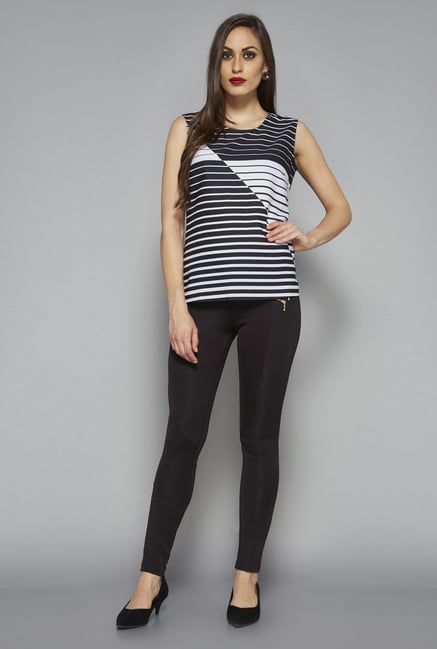 Wardrobe by Westside Black Rianna Blouse Wardrobe by Westside Black Rianna Blouse