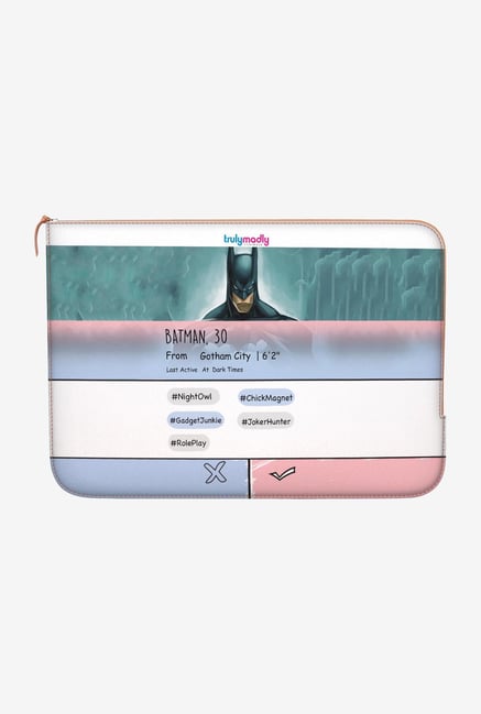 DailyObjects Swipe Batman Macbook Pro 15" Zippered Sleeve DailyObjects Swipe Batman Macbook Pro 15" Zippered Sleeve