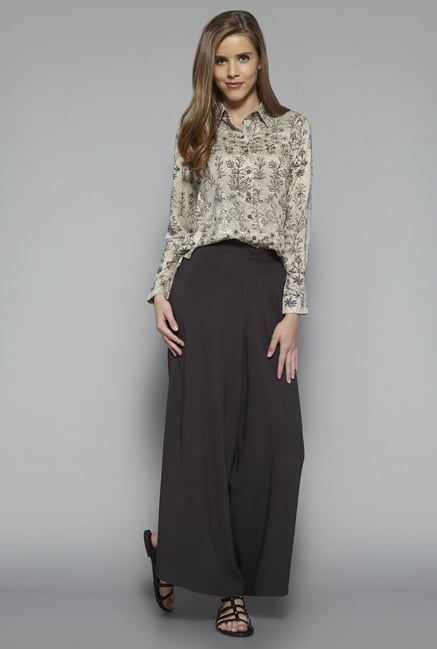 Bombay Paisley by Westside Grey Floral Print Top Bombay Paisley by Westside Grey Floral Print Top