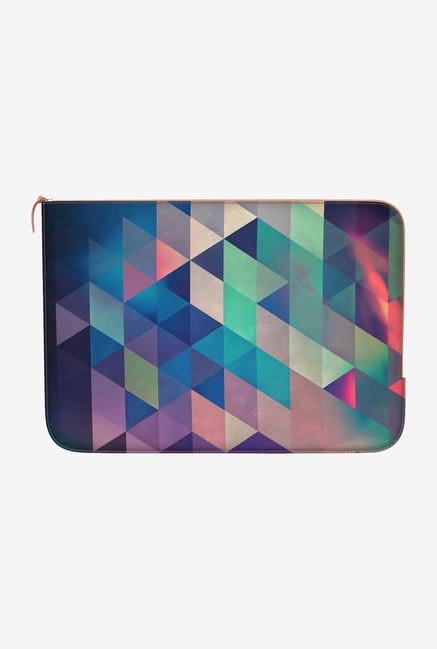 DailyObjects Nyyt Stryyt Macbook Pro 15" Zippered Sleeve DailyObjects Nyyt Stryyt Macbook Pro 15" Zippered Sleeve