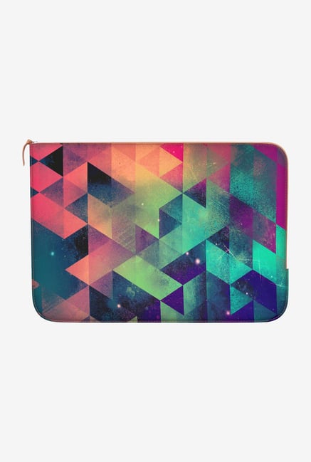 DailyObjects Nyyt Tryp Macbook Pro 15" Zippered Sleeve DailyObjects Nyyt Tryp Macbook Pro 15" Zippered Sleeve