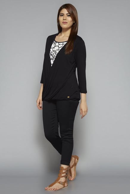 Gia by Westside Black Printed Top Gia by Westside Black Printed Top
