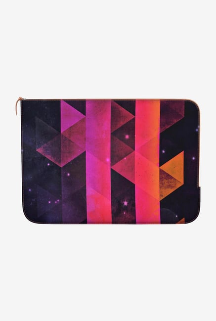 DailyObjects Skyn Fryynnd Macbook Pro 13" Zippered Sleeve DailyObjects Skyn Fryynnd Macbook Pro 13" Zippered Sleeve