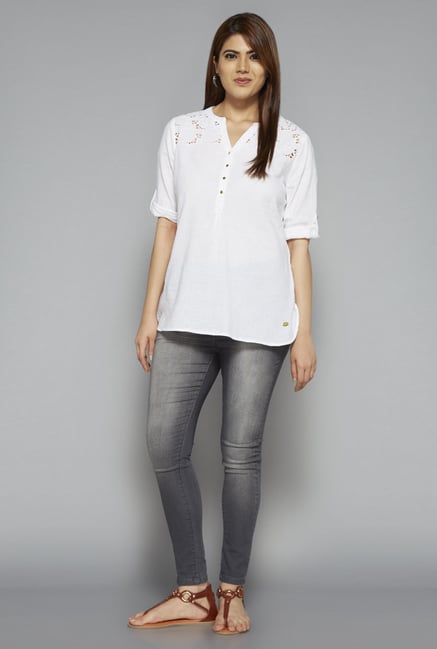 Gia by Westside Off White Mandy Blouse Gia by Westside Off White Mandy Blouse