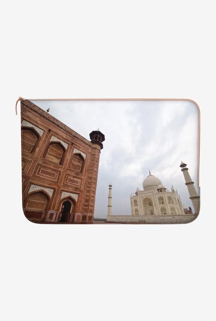 DailyObjects Perspective Macbook Pro 15" Zippered Sleeve DailyObjects Perspective Macbook Pro 15" Zippered Sleeve