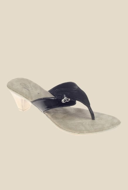 Khadim's Cleo Black Thong Sandals Khadim's Cleo Black Thong Sandals