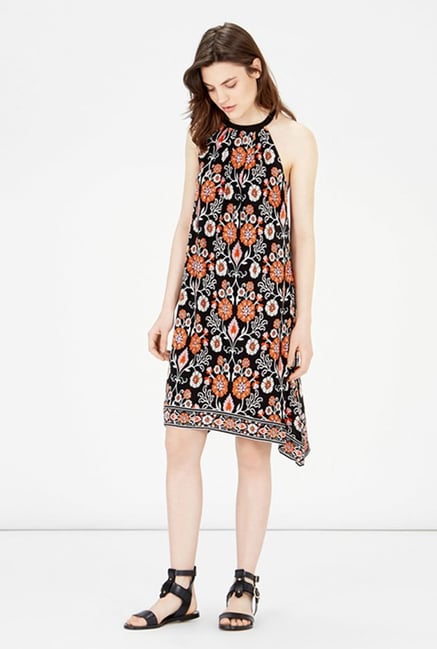 Warehouse Black Floral Print Dress Warehouse Black Floral Print Dress