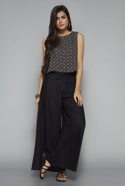 Bombay Paisley by Westside Black Printed Crop Top Bombay Paisley by Westside Black Printed Crop Top