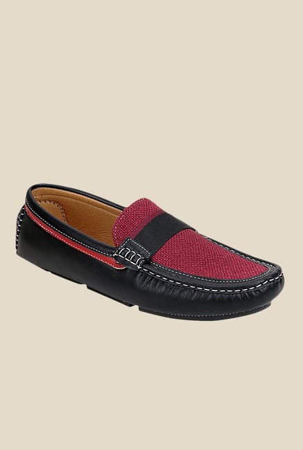 Get Glamr Woolf Black Loafers Get Glamr Woolf Black Loafers