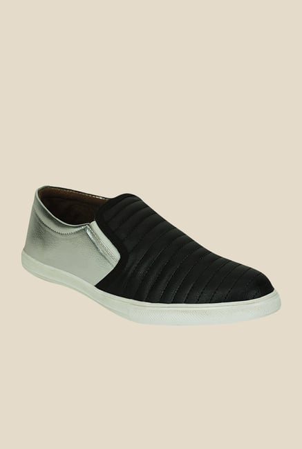 Get Glamr Pieta Black & Silver Sneakers Get Glamr Pieta Black & Silver Sneakers