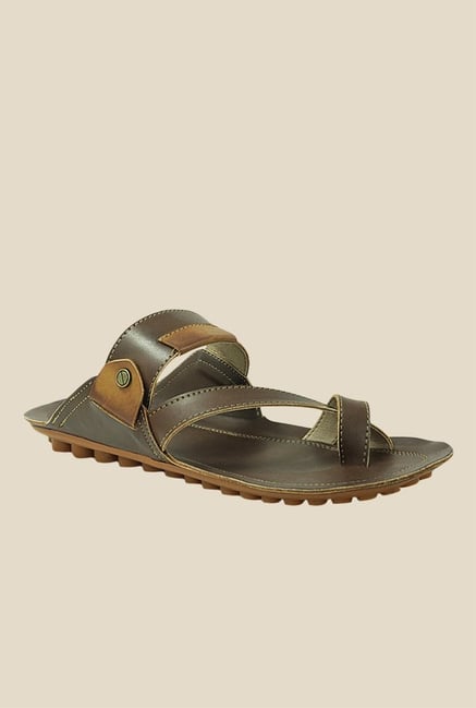 Get Glamr Andre Brown Slide Sandals Get Glamr Andre Brown Slide Sandals