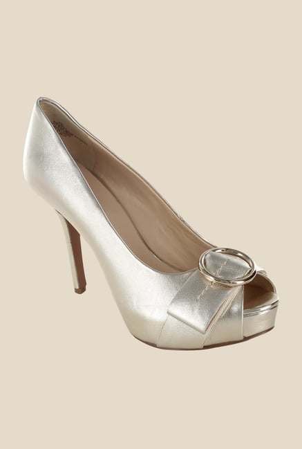 Nine West Gold Peeptoe Stilettos Nine West Gold Peeptoe Stilettos