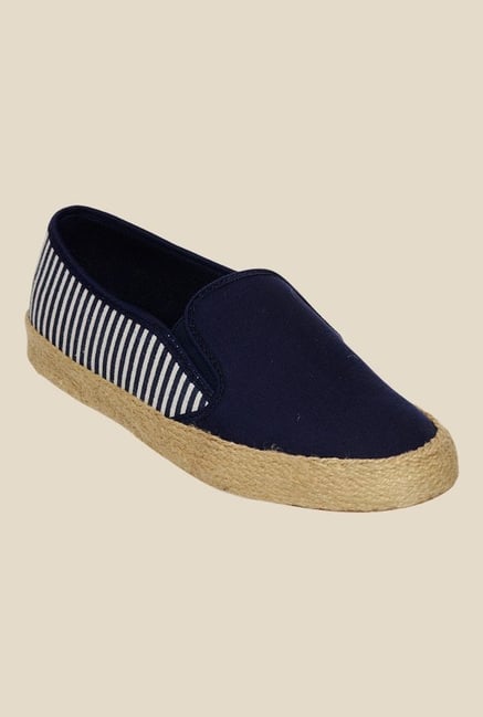 Bruno Manetti Navy & White Plimsolls Bruno Manetti Navy & White Plimsolls