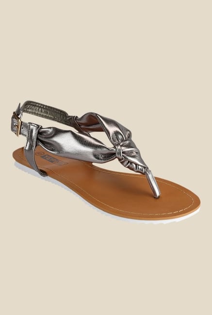Yepme Grey Back Strap Sandals Yepme Grey Back Strap Sandals