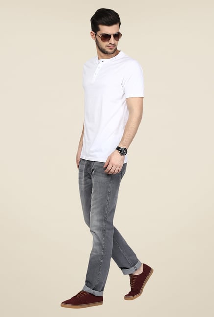 Yepme Rolf White Solid T Shirt Yepme Rolf White Solid T Shirt