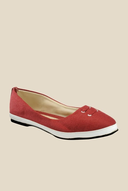 Yepme Red & White Flat Ballets Yepme Red & White Flat Ballets