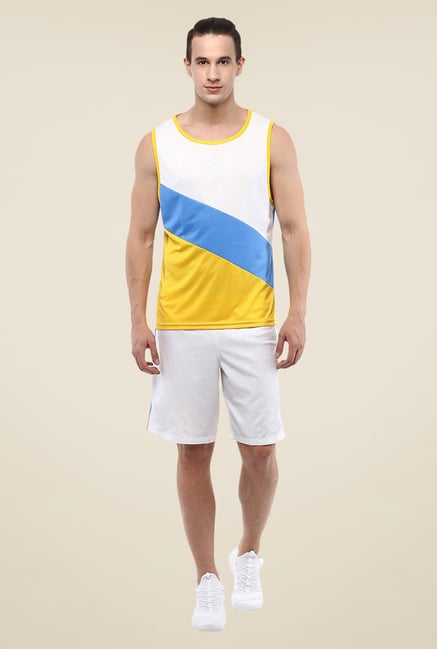 Yepme Walton Muscle Multicolor Solid T-shirt Yepme Walton Muscle Multicolor Solid T-shirt