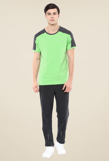 Yepme Green Tim High Performance Active Solid T-shirt Yepme Green Tim High Performance Active Solid T-shirt