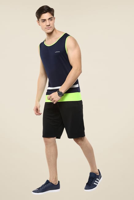 Yepme Navy Grant Muscle Solid T-shirt Yepme Navy Grant Muscle Solid T-shirt