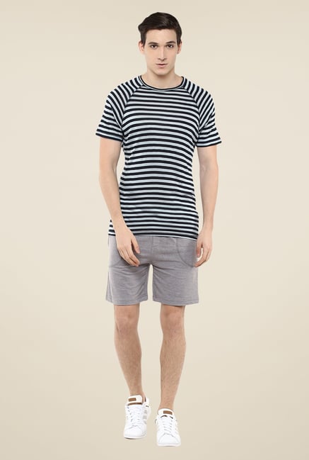 Yepme Grey & Black Stannis Raglan Striped T-shirt Yepme Grey & Black Stannis Raglan Striped T-shirt