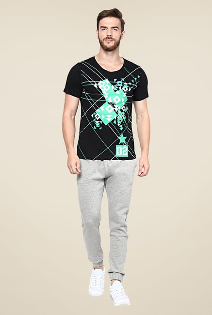 Yepme Black Louise High Performance Printed T-shirt Yepme Black Louise High Performance Printed T-shirt
