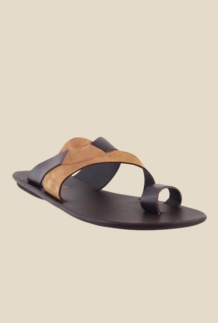 Metro Brown Toe Ring Sandals Metro Brown Toe Ring Sandals