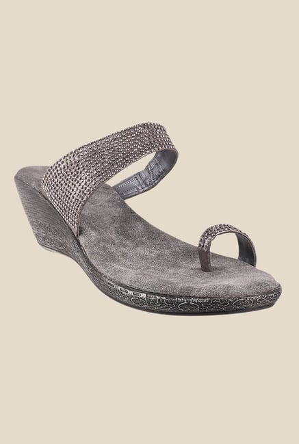 Metro Gun Metal Toe Ring Wedges Metro Gun Metal Toe Ring Wedges