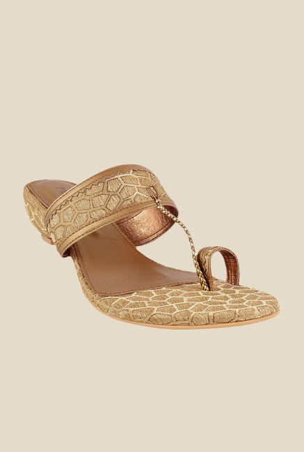 Metro Antique Gold Toe Ring Wedges Metro Antique Gold Toe Ring Wedges