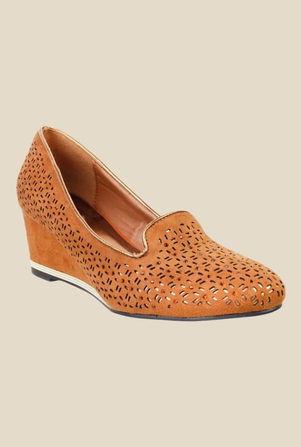Metro Camel Wedge Heeled Pumps Metro Camel Wedge Heeled Pumps