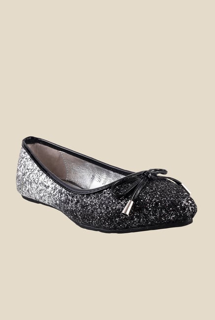 Metro Silver & Black Flat Ballets Metro Silver & Black Flat Ballets