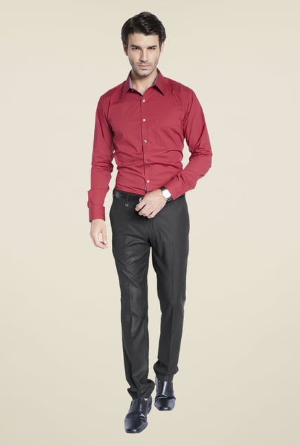 Park Avenue Dark Grey Solid Trousers Park Avenue Dark Grey Solid Trousers