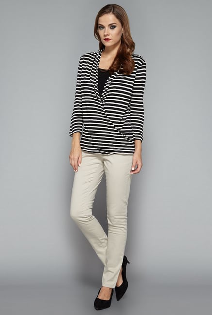 Wardrobe by Westside Black & White Abigail Top Wardrobe by Westside Black & White Abigail Top