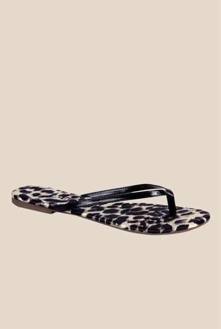 Notion Gemma Black Thong Sandals Notion Gemma Black Thong Sandals