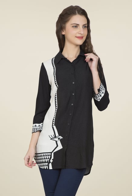 Desi Belle Black & White Printed Shirt Desi Belle Black & White Printed Shirt