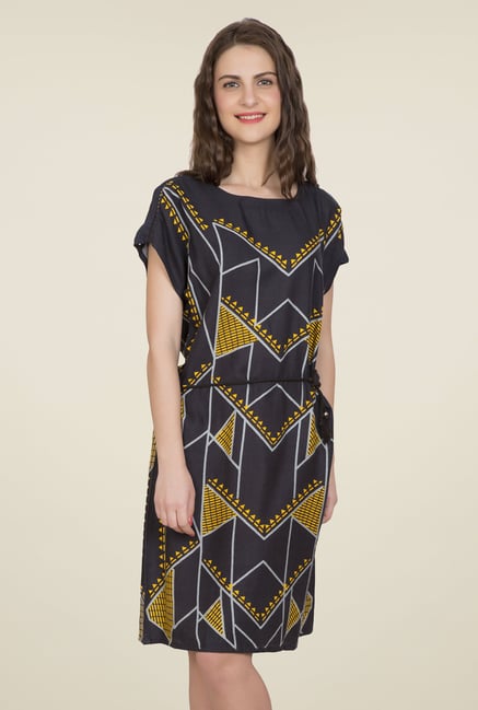 Desi Belle Black Printed Dress Desi Belle Black Printed Dress