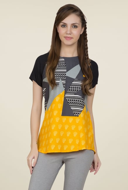 Desi Belle Multicolor Printed Top Desi Belle Multicolor Printed Top