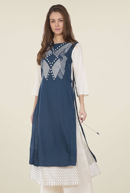 Desi Belle Blue Embroidered Kurti Desi Belle Blue Embroidered Kurti